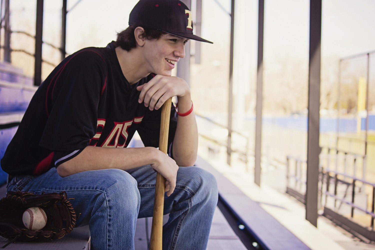 Baseball caps embroidered or printed in Edmonton