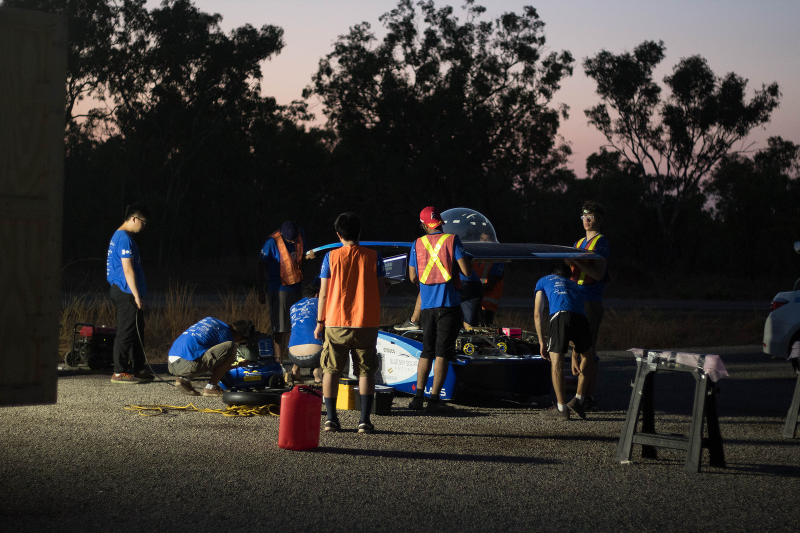 U of T students are in a solar-powered race across Australia